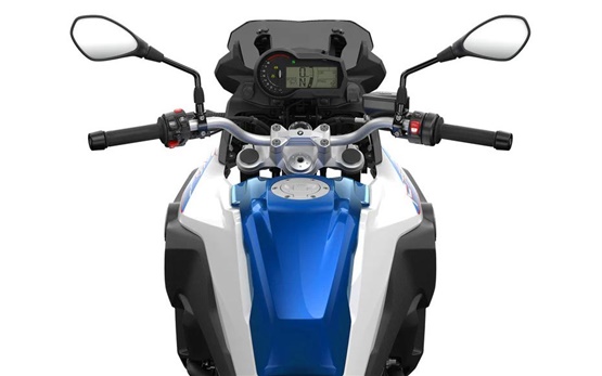 БМВ Ф750 GS - мотоциклов напрокат Франции