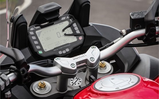 Ducati Multistrada 950 - alquilar una motocicleta en MaAeropuerto de Niza