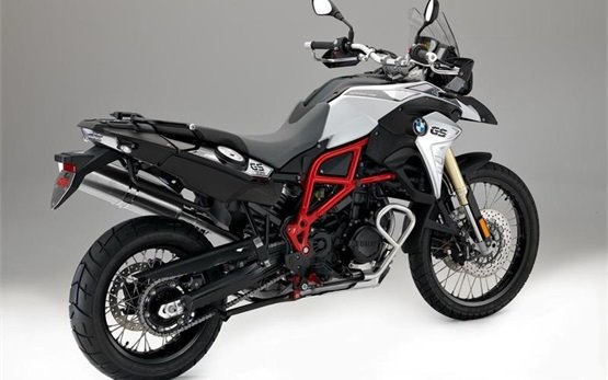 BMW F800 GS Motorrad mieten in Cannes