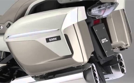 BMW K 1600 GTL - motorbike rental in Cannes