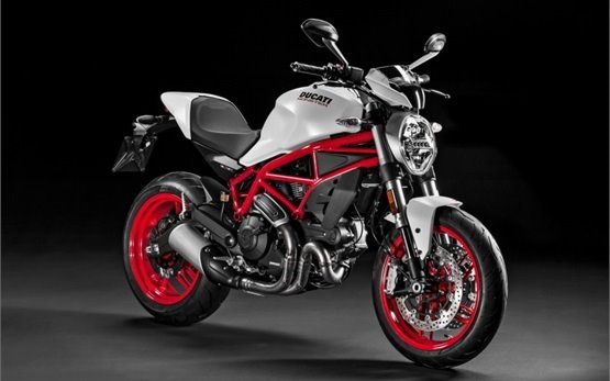 Ducati Monster 797 - motorbike rental Milan