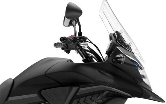 Honda CB500X - мотоцикл напрокат в Малагe, Испании