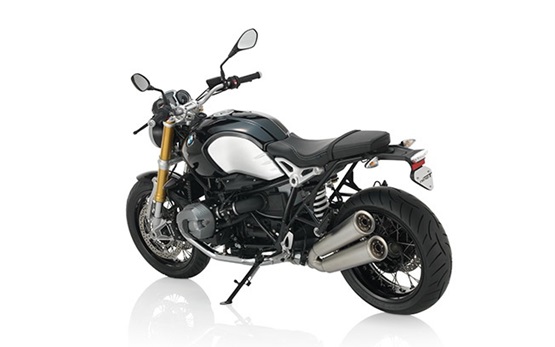 BMW R NINE T - мотоциклет под наем в Лисабон