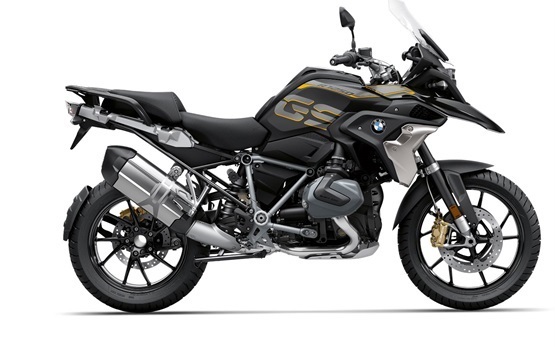 BMW R 1250 GS - alquiler de motos Moscú