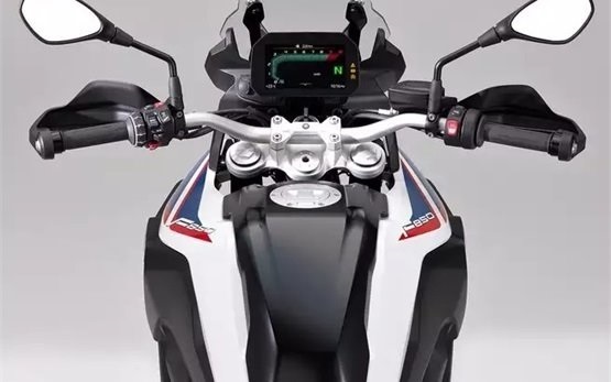 BMW F850 GS мотоцикл напрокат Рим