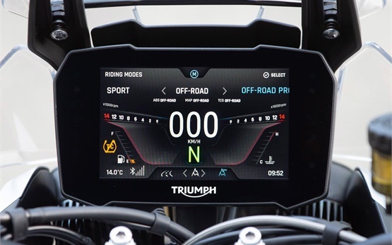 Triumph Tiger 900 GT - alquiler de motocicletas en Malaga