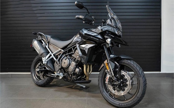 Triumph Tiger 900 GT PRO  - rent a bike in Geneva