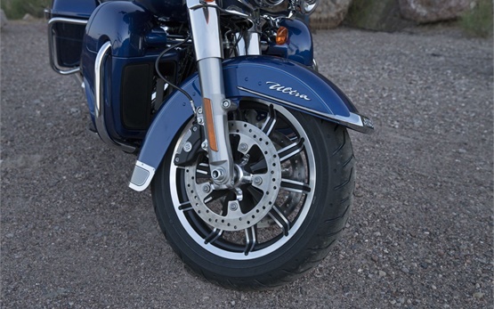 Harley-Davidson Electra Glide Ultra Classic - Motorradvermietung in Zypern