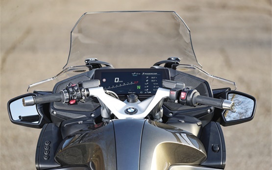 BMW R 1250 RT - motorbike rental in Zagreb