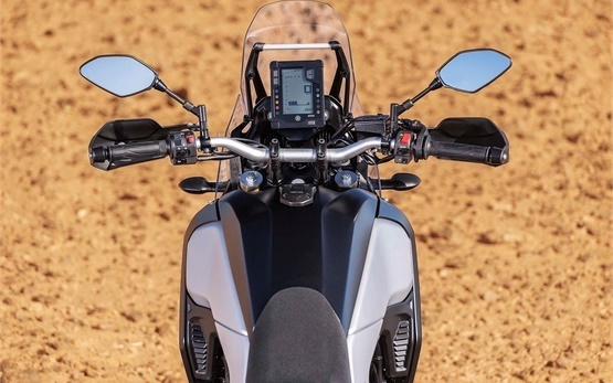 Yamaha Tenere 700  Motorradvermietung in  Faro