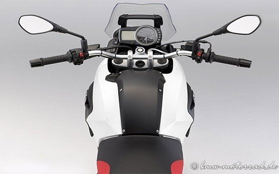 2013 БМВ G 650 GS - аренда мотоцикла Барселона 