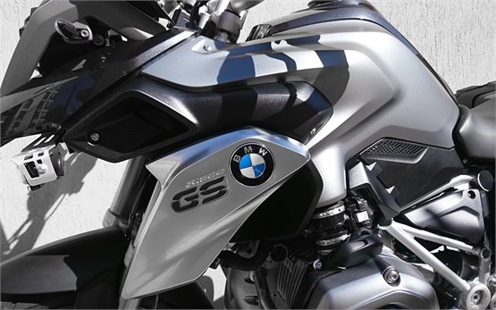 2015 BMW R 1200 GS - alquilar una moto en Tesalónica