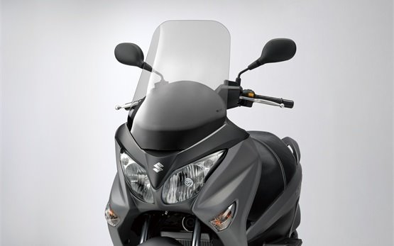 Suzuki Burgman 125cc - наем на скутер в Майорка