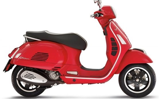 Piaggio Vespa GTS Super 125 ie ie - ABS - Roller mieten in Lissabon