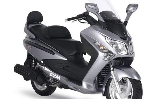 SYM GTS EVO 250i - rent a scooter in Antalya