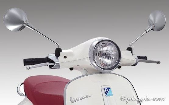 Piaggio Vespa 125 Primavera - Rollervermietung in Alghero