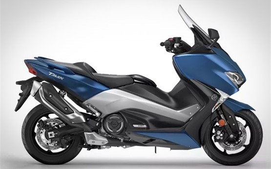 Ямаха T-Max 500 - скутер под наем в Летище Алгеро