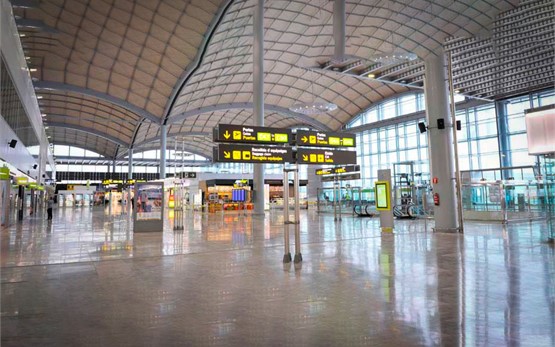 Alicante airport - Arrivals