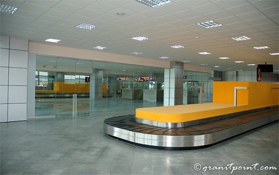 Cluj-Napoka Airport - arrival hall