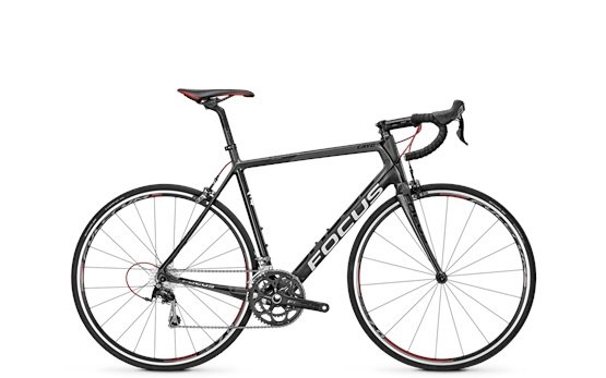 2014 FOCUS CAYO EVO 4.0 - road bicycle for rent in Barcelona