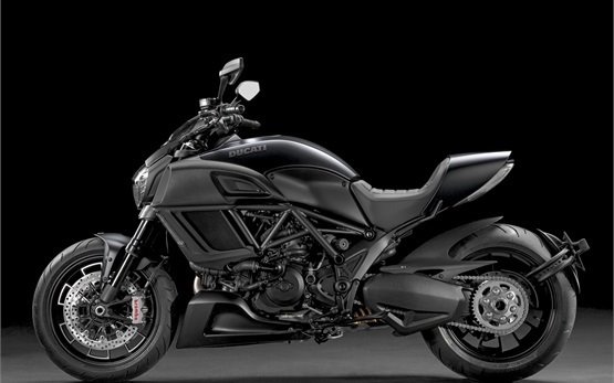 Ducati Diavel  - Motorradvermietung Florenz