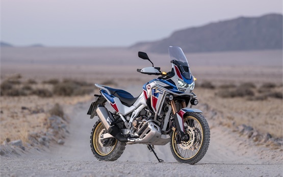 Honda Africa Twin CRF1100L DCT - alquiler de motocicletas en el aeropuerto de Tenerife 