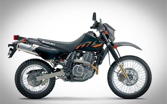 Suzuki DR650 S - motorbike rental in Morocco Casablanca