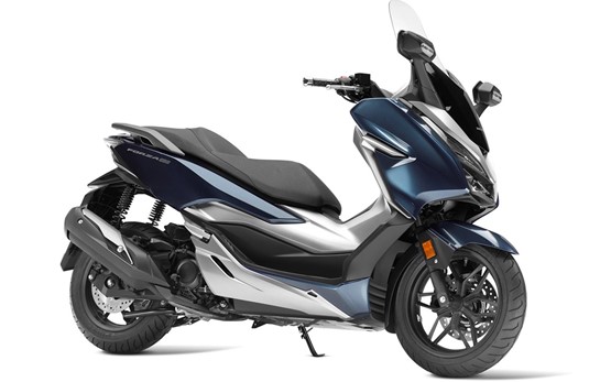 2016 Honda Forza 300cc - alquiler de scooters Tenerife